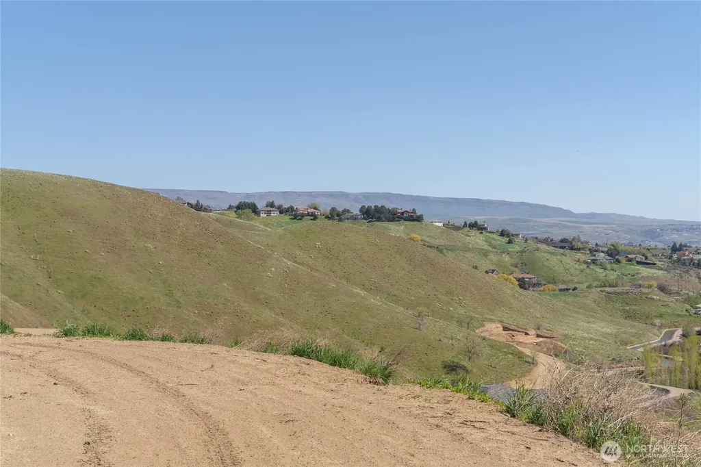 519 Diede Hills Lane Wenatchee WA 98801