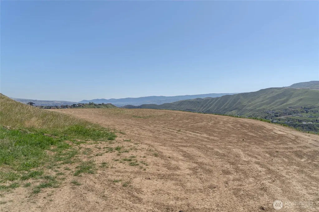 519 Diede Hills Lane Wenatchee WA 98801