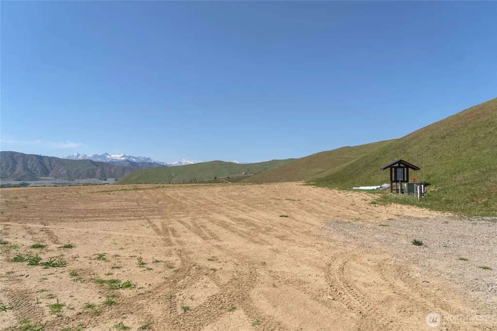 519 Diede Hills Lane Wenatchee WA 98801