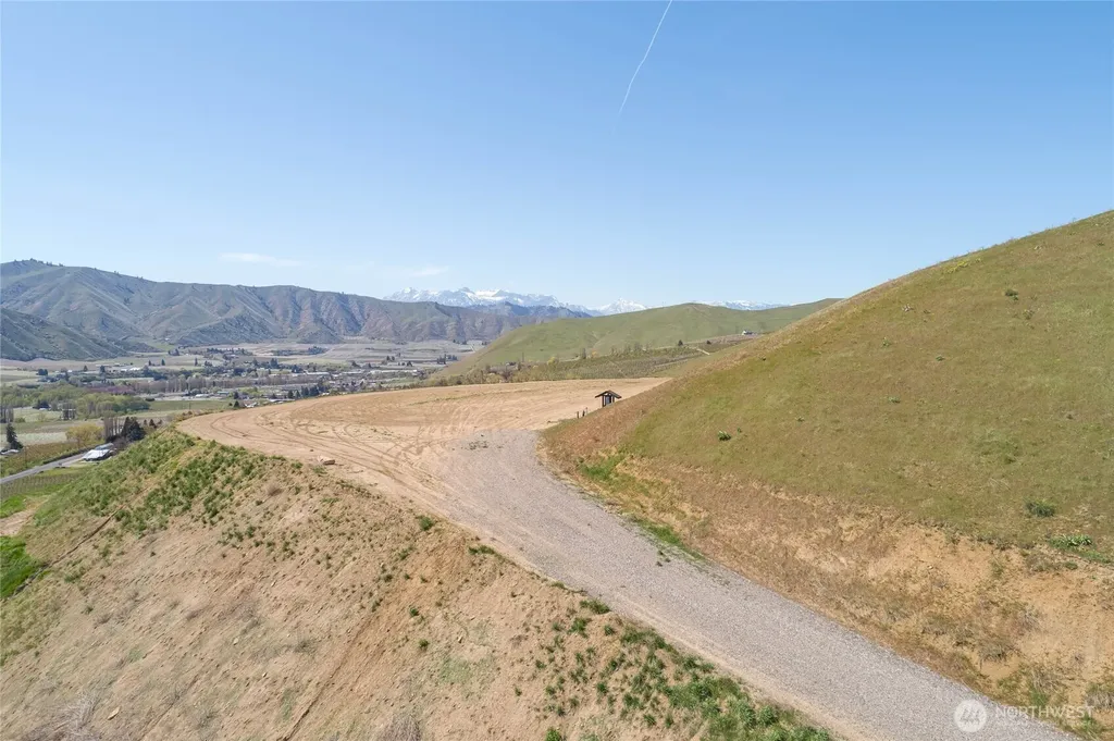 519 Diede Hills Lane Wenatchee WA 98801
