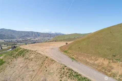 519 Diede Hills Lane Wenatchee WA 98801