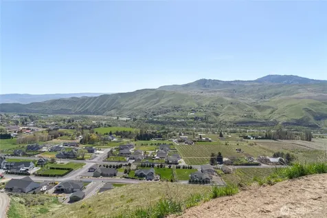 519 Diede Hills Lane Wenatchee WA 98801