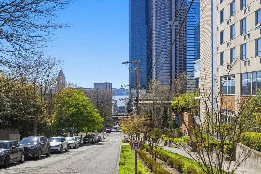 905 Cherry Street Seattle WA 98104