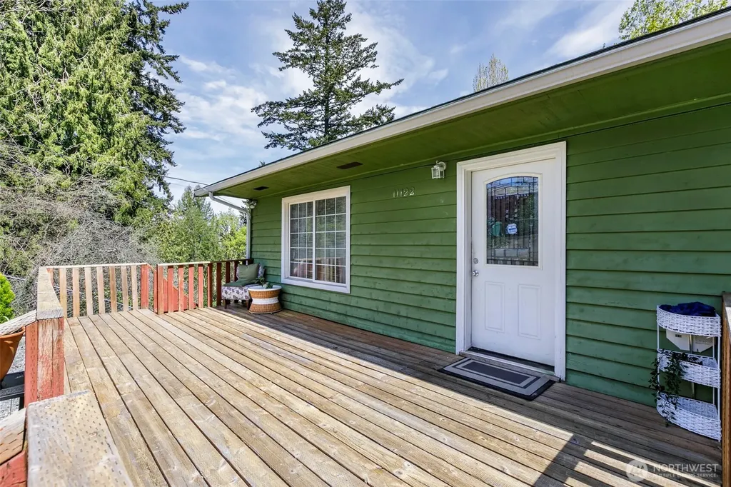11122 59th Avenue S Seattle WA 98178