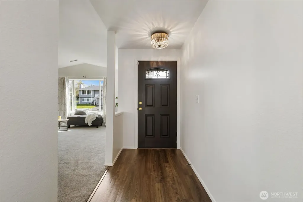 2721 211th Place SW Lynnwood WA 98036
