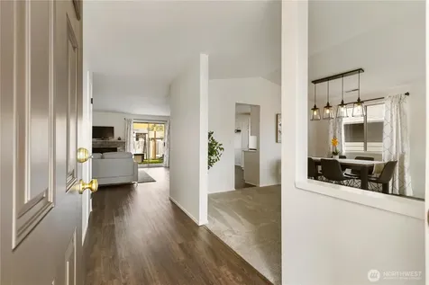2721 211th Place SW Lynnwood WA 98036
