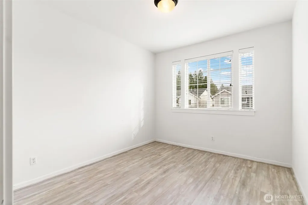 24015 221st Lane SE Maple Valley WA 98038