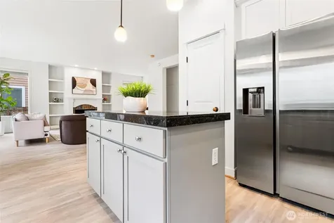 24015 221st Lane SE Maple Valley WA 98038