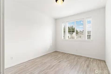 24015 221st Lane SE Maple Valley WA 98038