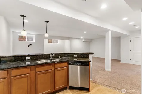 24015 221st Lane SE Maple Valley WA 98038