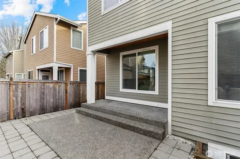 24015 221st Lane SE Maple Valley WA 98038