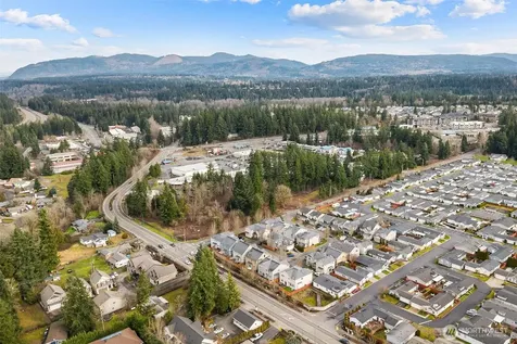 24015 221st Lane SE Maple Valley WA 98038