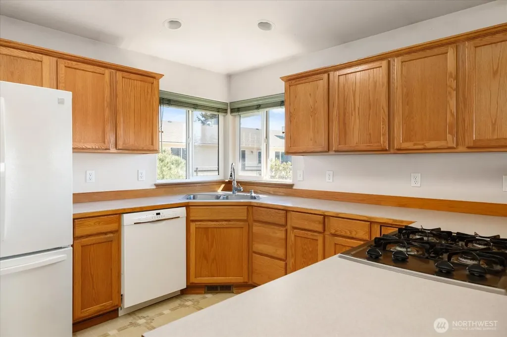 648 Hacienda Drive Coupeville WA 98239
