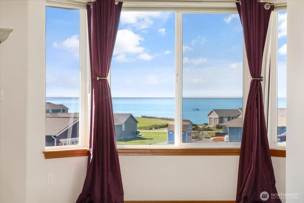 648 Hacienda Drive Coupeville WA 98239
