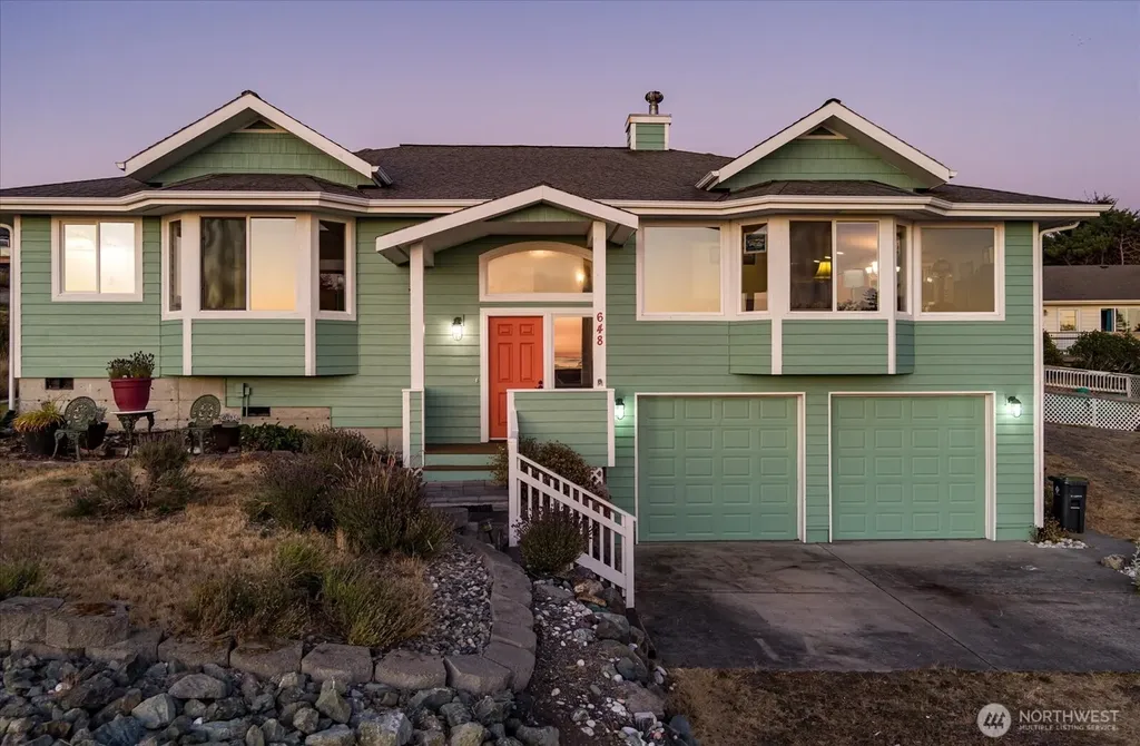 648 Hacienda Drive Coupeville WA 98239