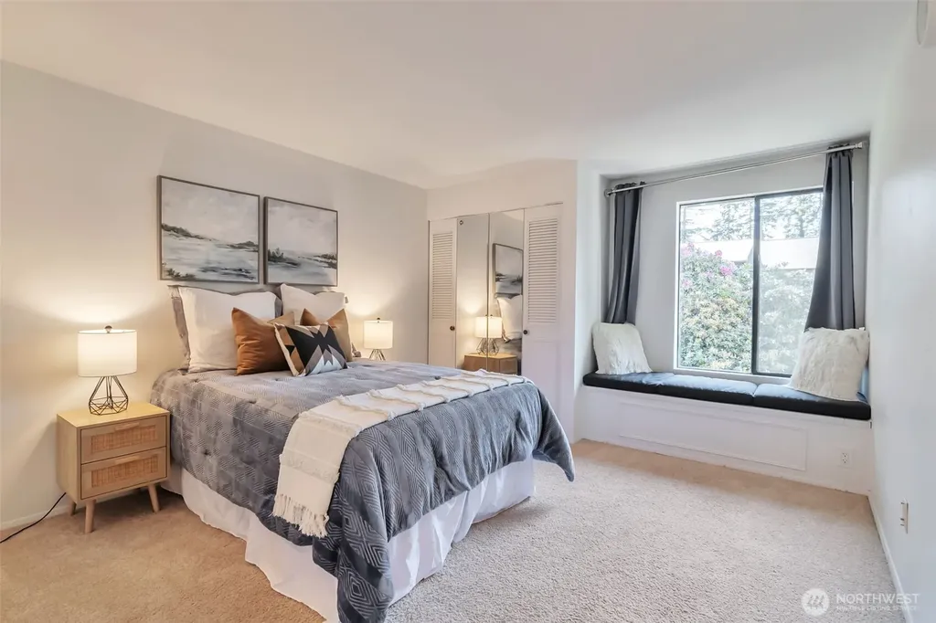 1035 156th Avenue NE Bellevue WA 98007