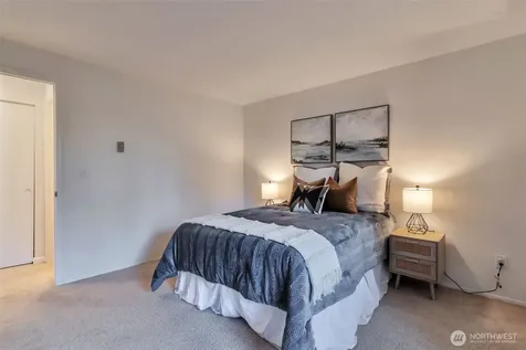 1035 156th Avenue NE Bellevue WA 98007