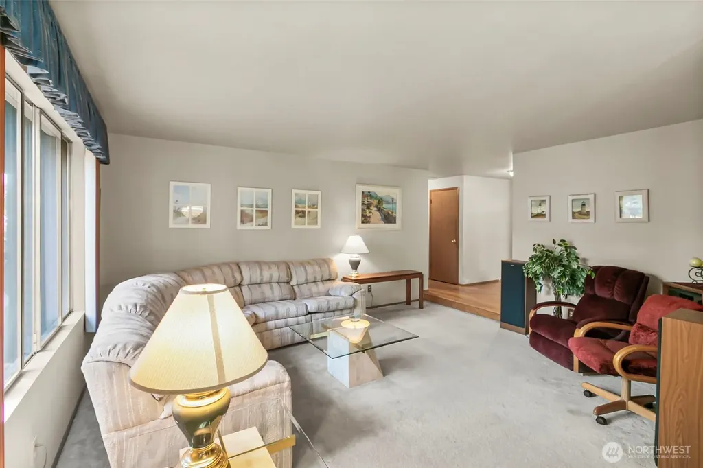 1031 SW 350th Place Federal Way WA 98023