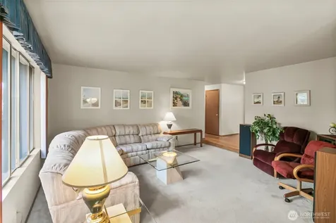 1031 SW 350th Place Federal Way WA 98023