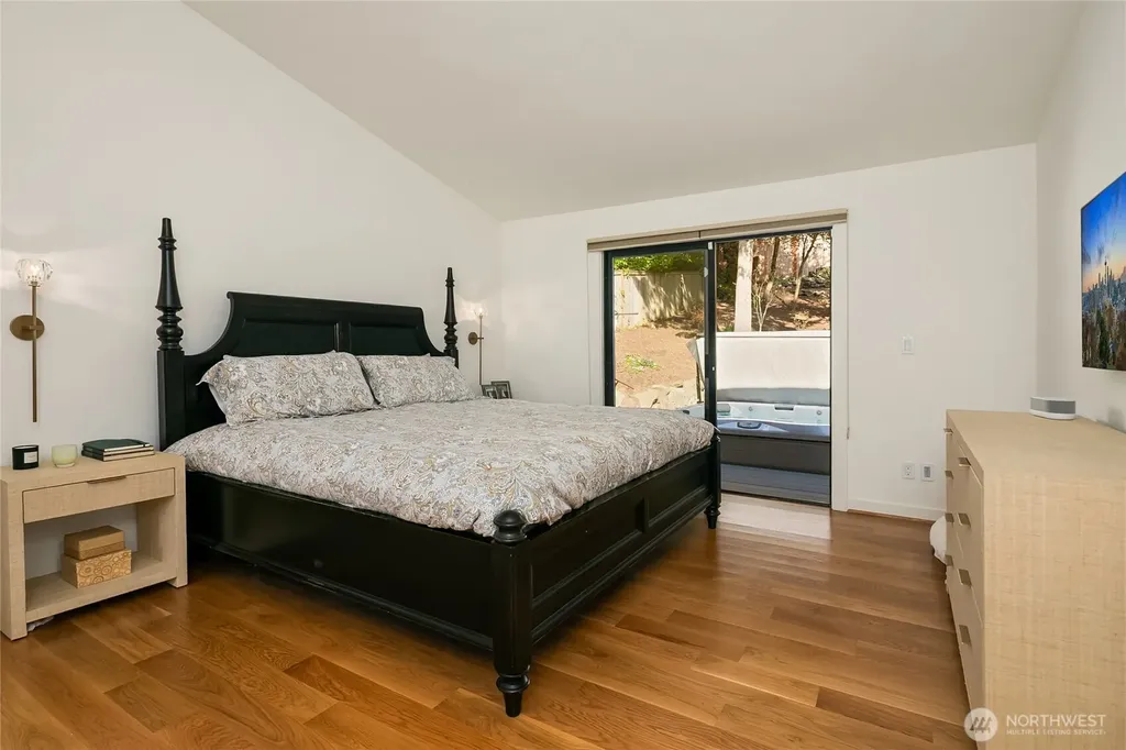 4628 Forest Avenue SE Mercer Island WA 98040