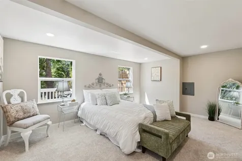14322 Admiralty Way Lynnwood WA 98087