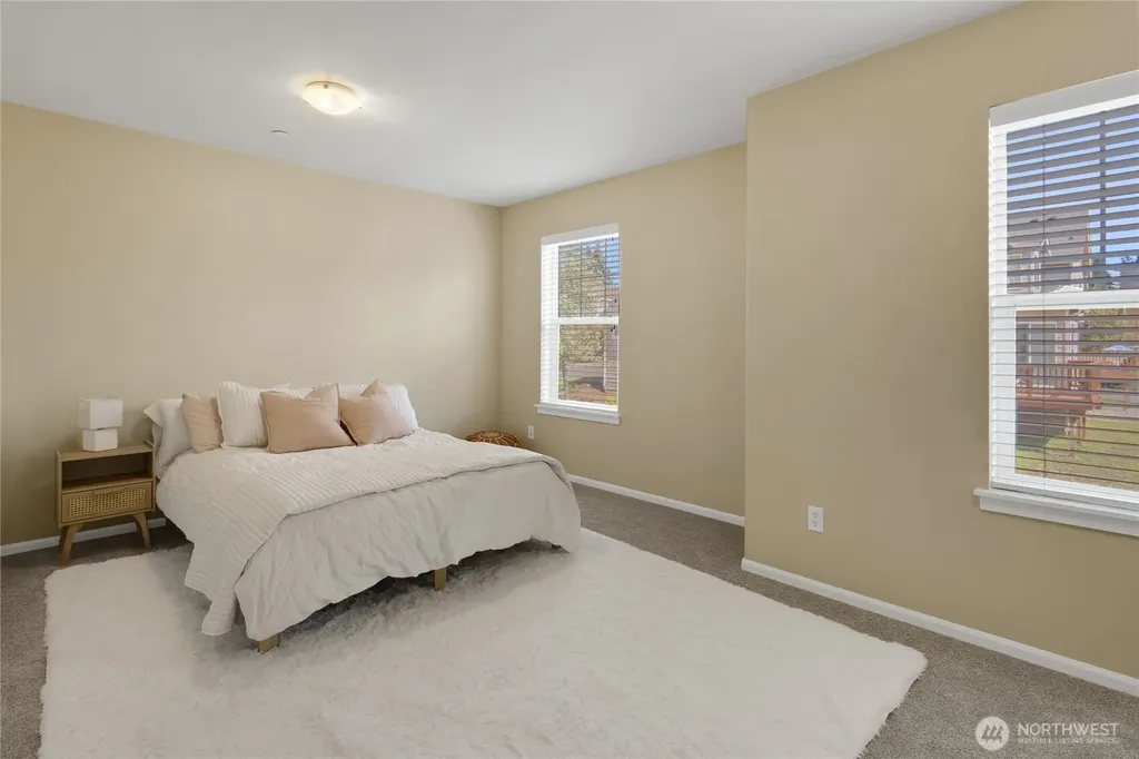 2023 Kennewick Place NE Renton WA 98056