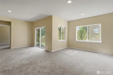 2023 Kennewick Place NE Renton WA 98056