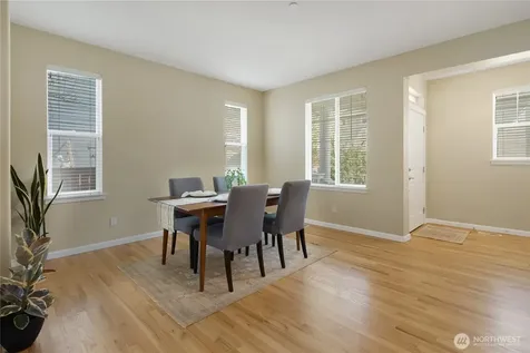 2023 Kennewick Place NE Renton WA 98056