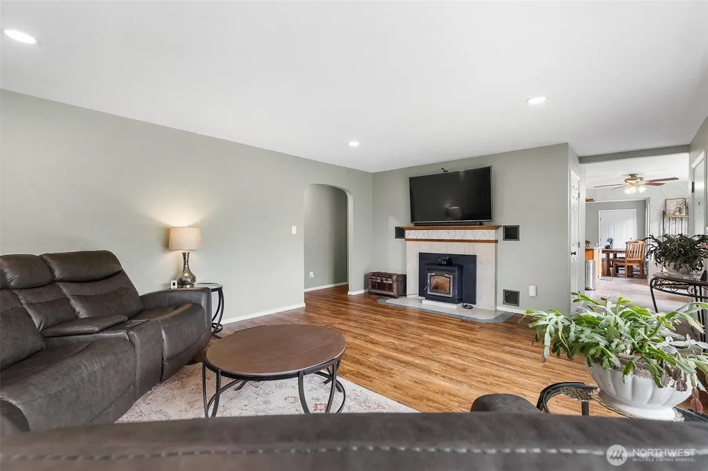 3409 104th Street E Tacoma WA 98446