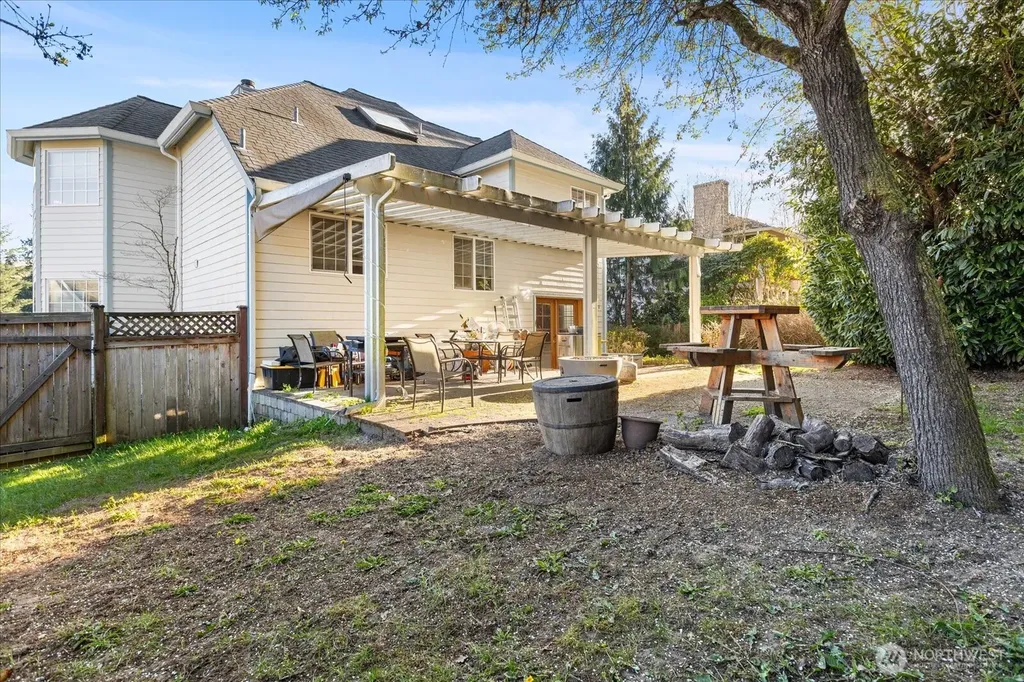 1726 Arab Drive SE Tumwater WA 98501