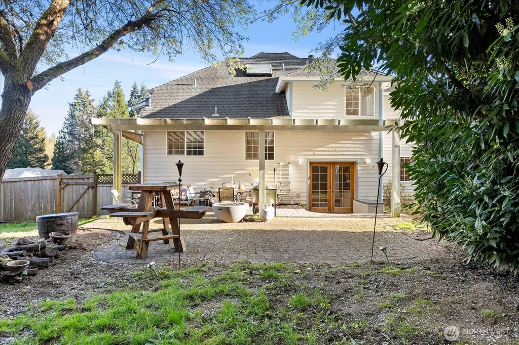 1726 Arab Drive SE Tumwater WA 98501