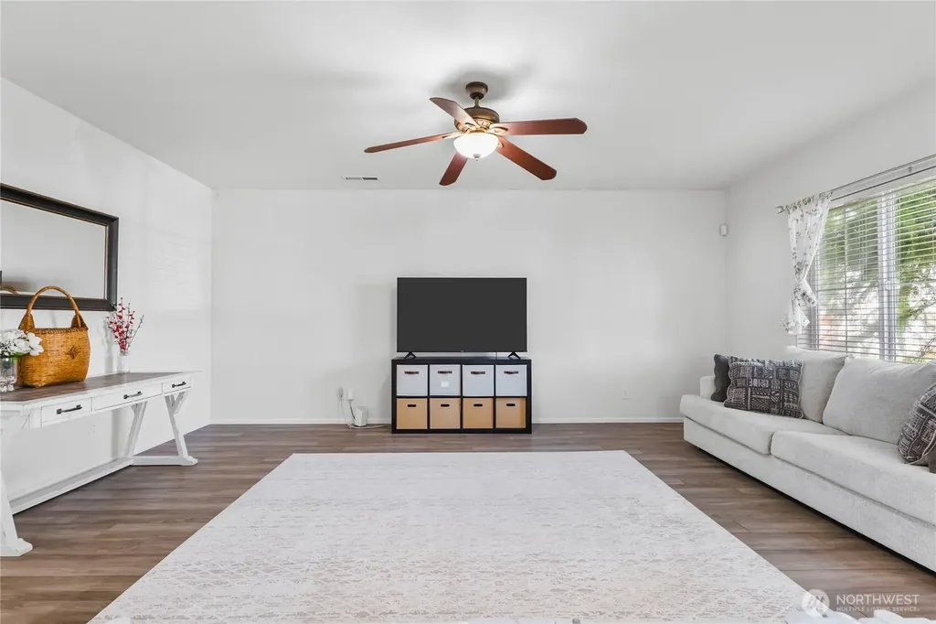 1610 179th Street Ct E Spanaway WA 98387