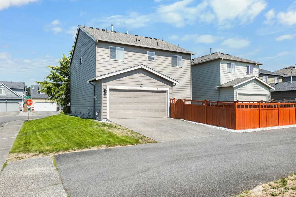 1610 179th Street Ct E Spanaway WA 98387