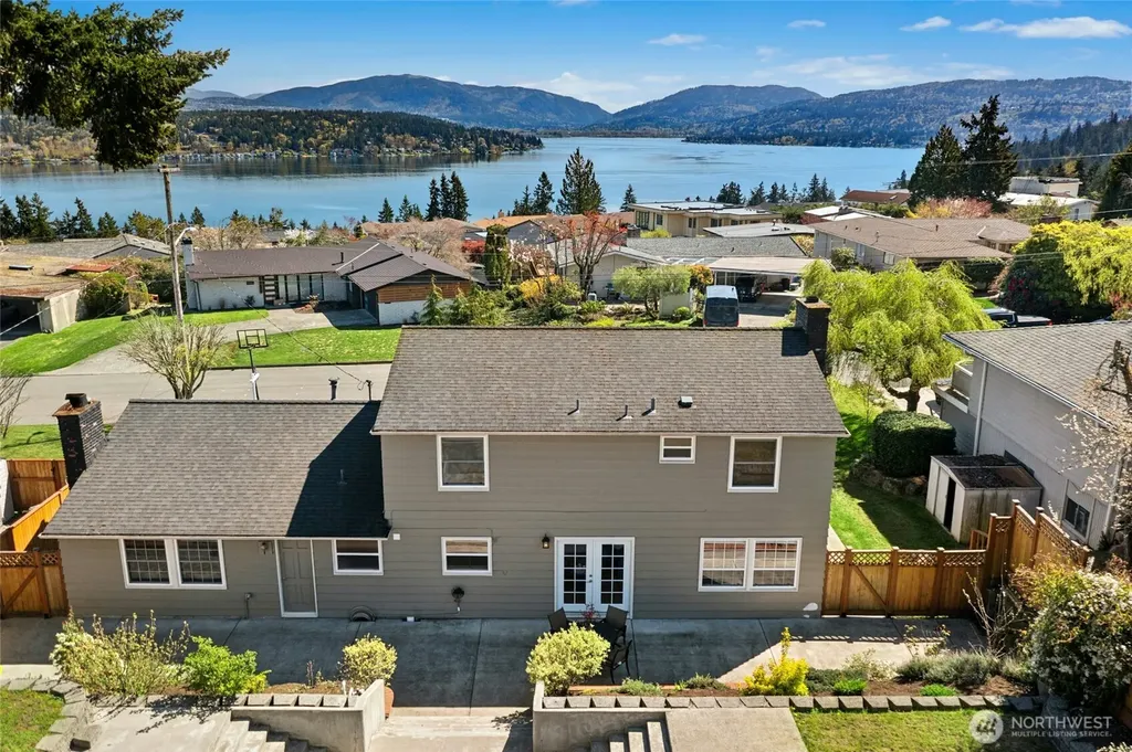 17154 NE 5th Street Bellevue WA 98008