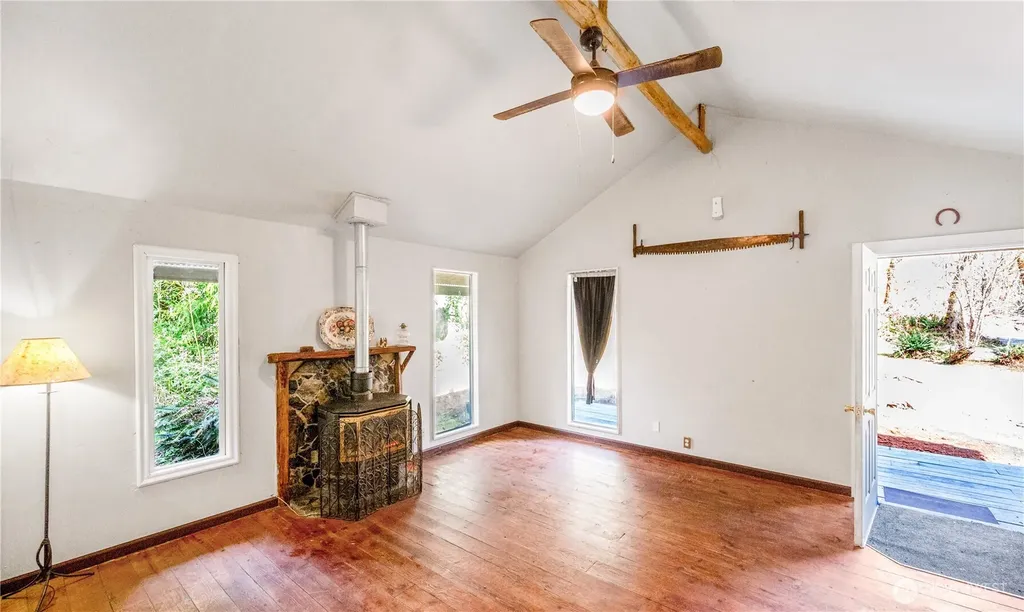 14784 Mountain View Lane Concrete WA 98237