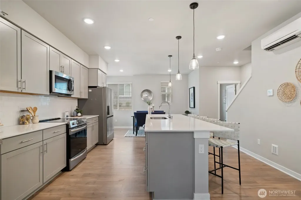 18829 67th Drive NE Kenmore WA 98028