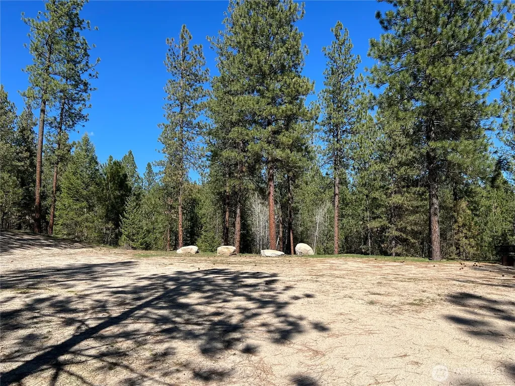 1069 Kitt Narcisse Road Colville WA 99114