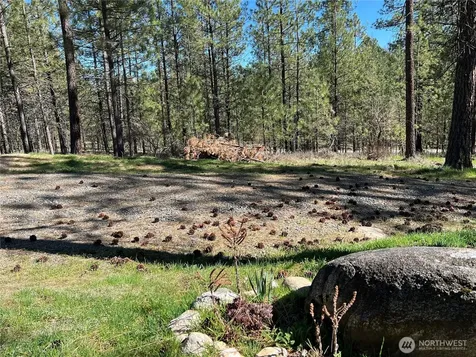 1069 Kitt Narcisse Road Colville WA 99114