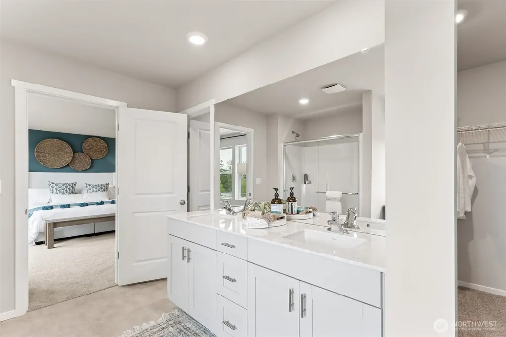 7410 280th Place NW Stanwood WA 98292