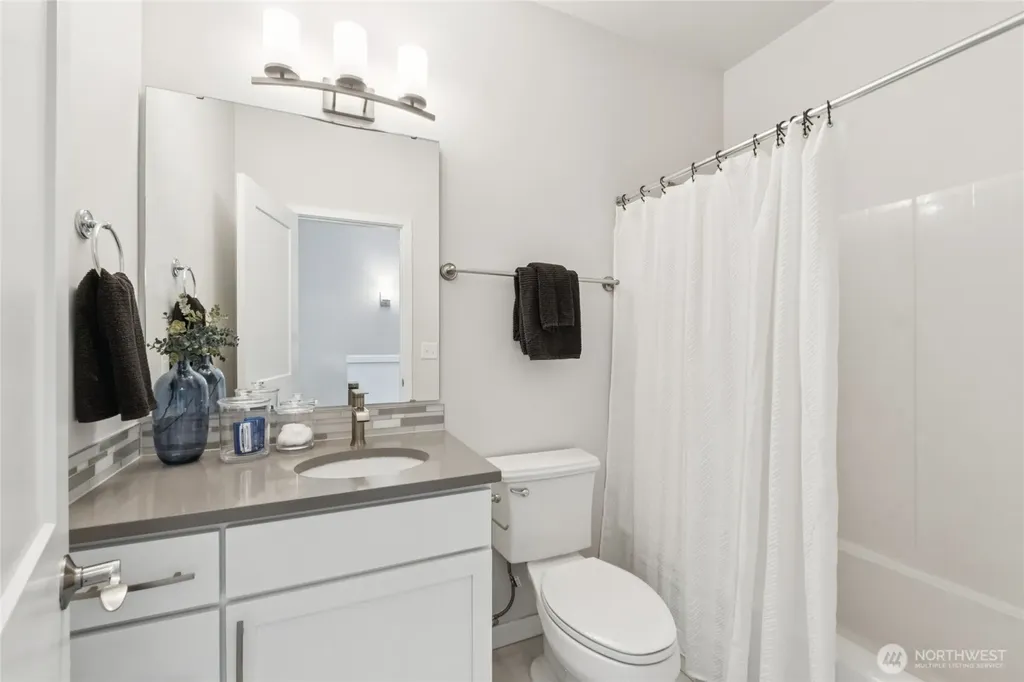 10942 NE 189th Place Bothell WA 98011