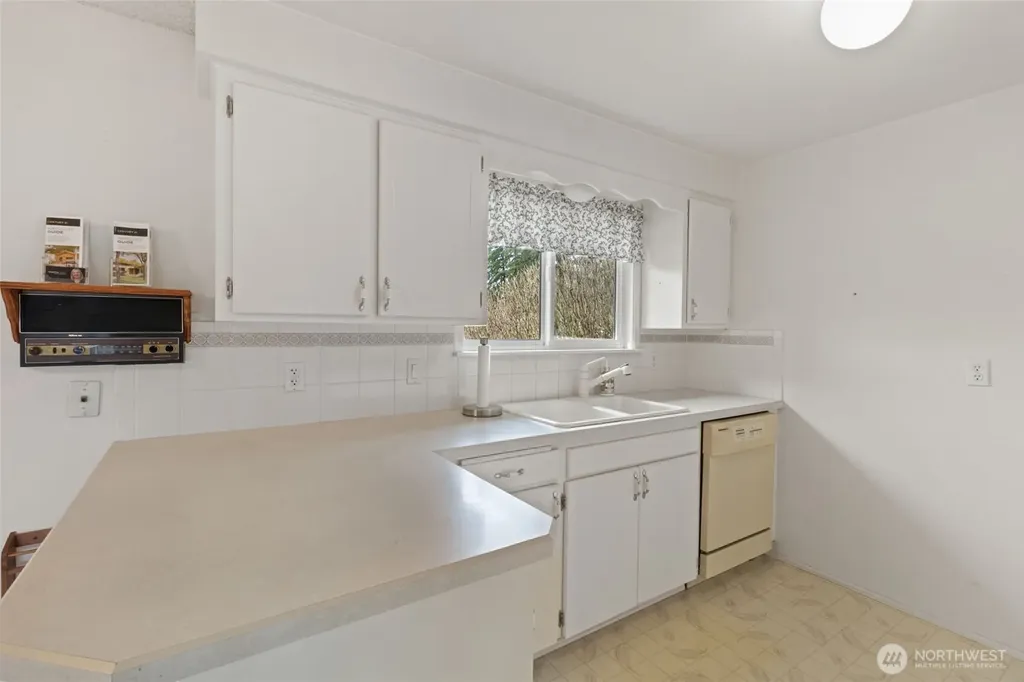 313 W Branch Napavine WA 98532