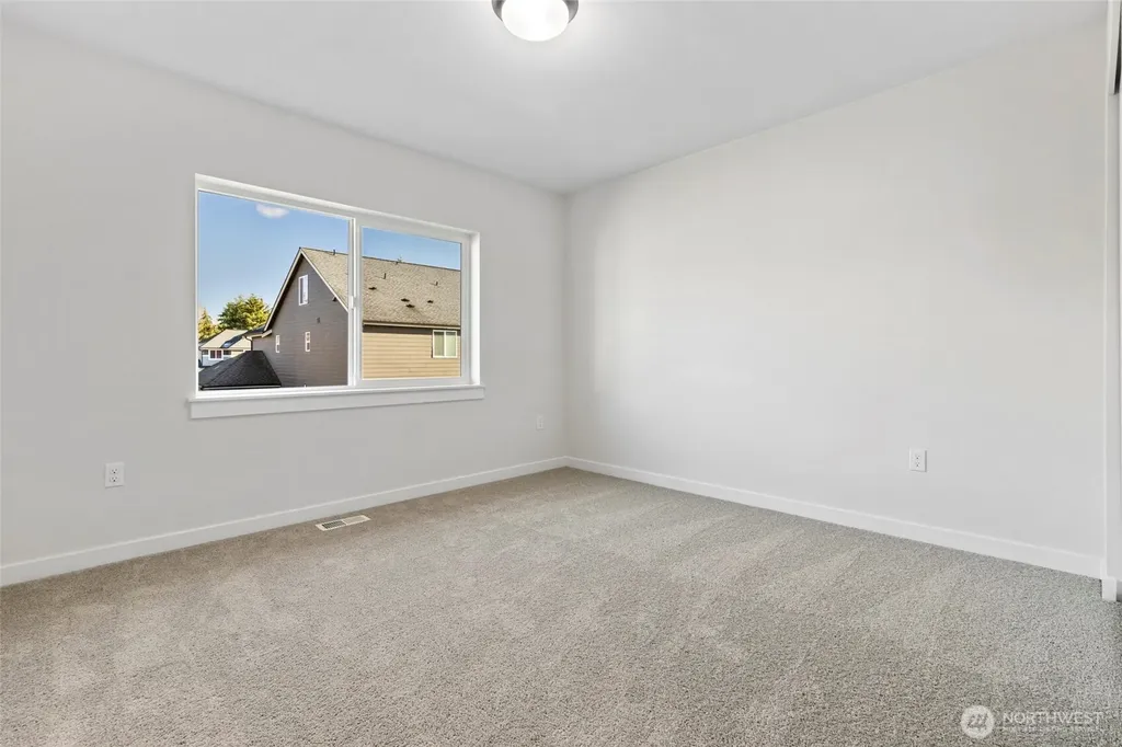 9042 71st Avenue Ct E Puyallup WA 98371