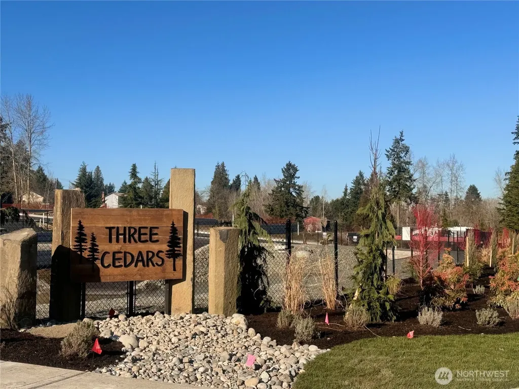 9042 71st Avenue Ct E Puyallup WA 98371