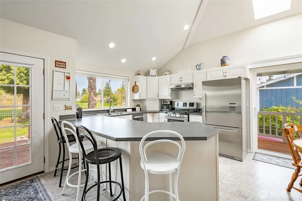 8118 Sehome Road Birch Bay WA 98230