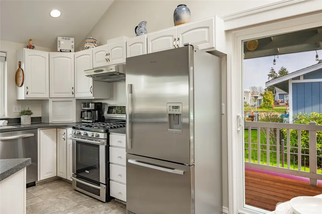 8118 Sehome Road Birch Bay WA 98230