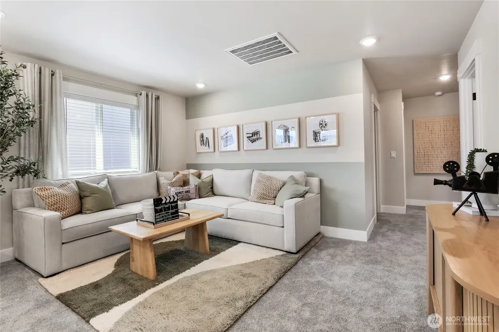 32120 Myrtle Avenue SE Black Diamond WA 98010