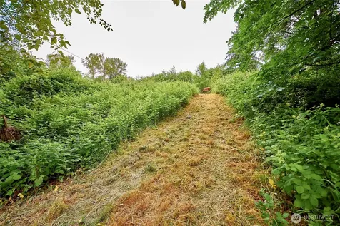 16718 SE May Valley Road Renton WA 98059