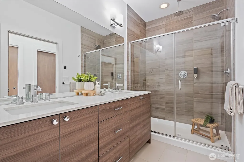 1120 24th Avenue S Seattle WA 98144