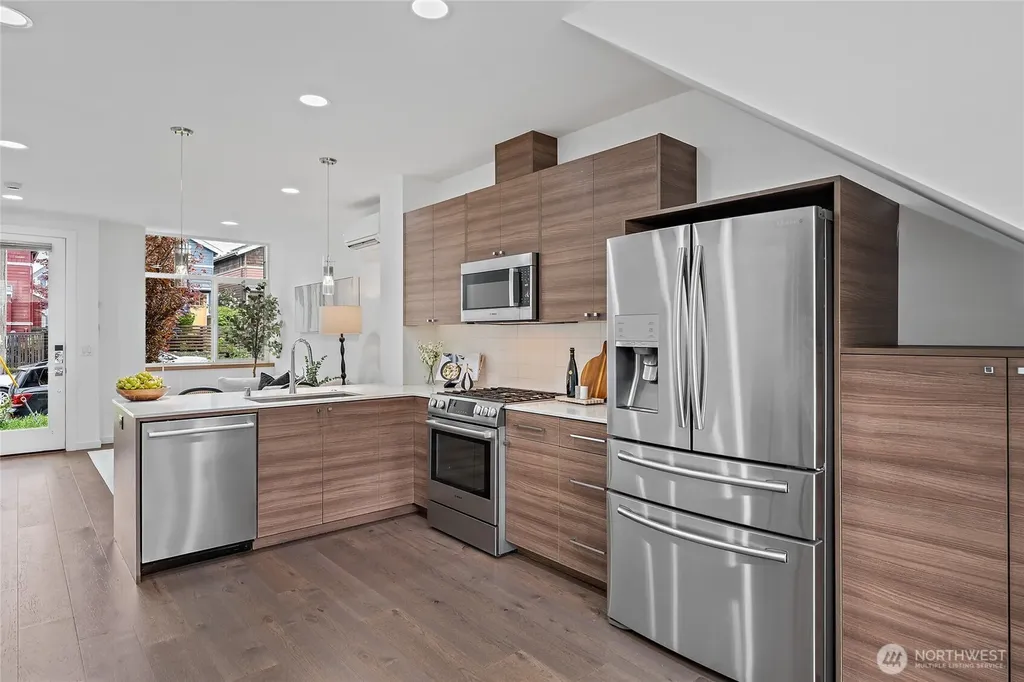 1120 24th Avenue S Seattle WA 98144