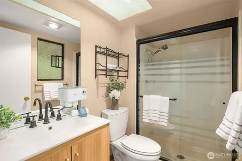 243 169th Avenue NE Bellevue WA 98008